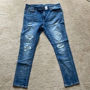 Men’s American Eagle Distressed Jeans
